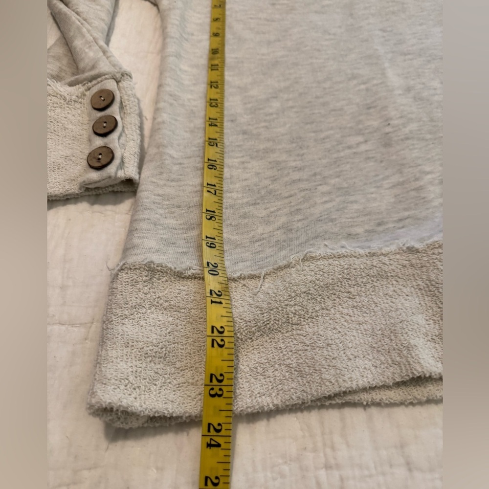 Soft surroundings rustica cream sweatshirt with button detail sleeves - Picture 9 of 10